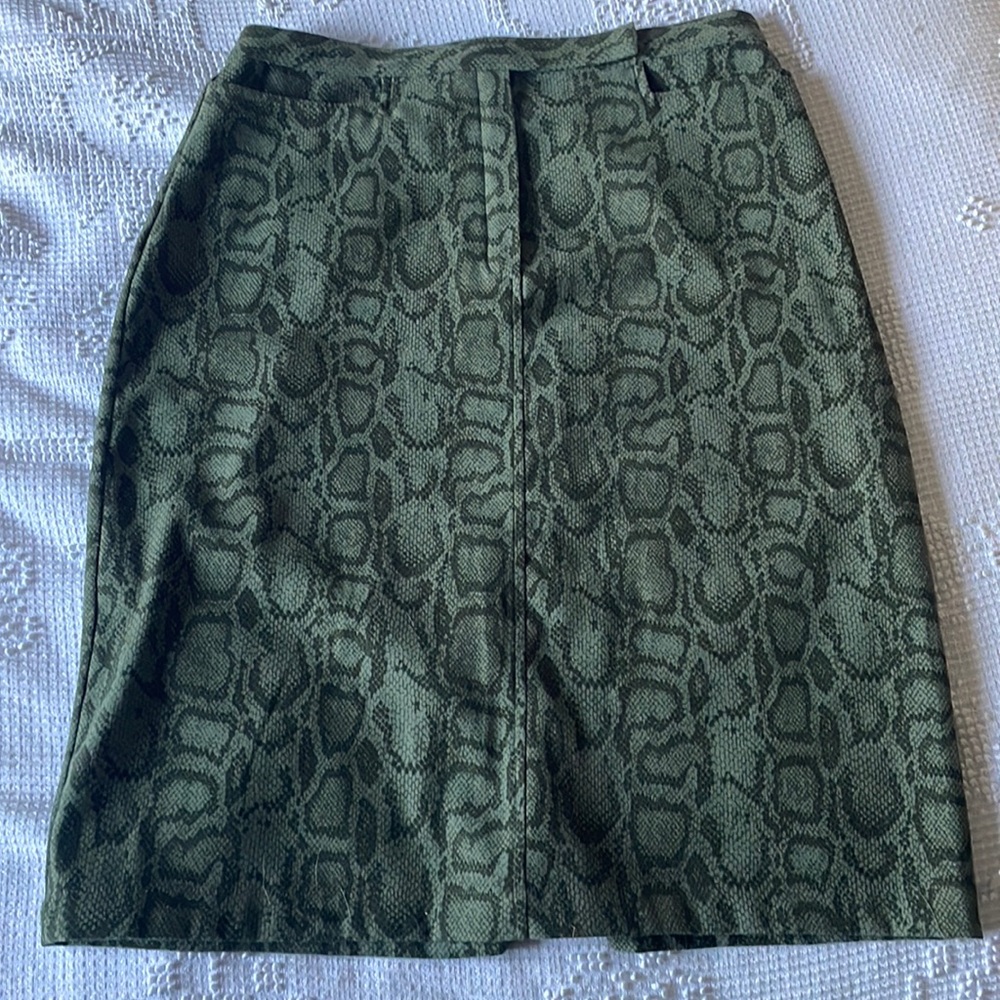 Green skirt